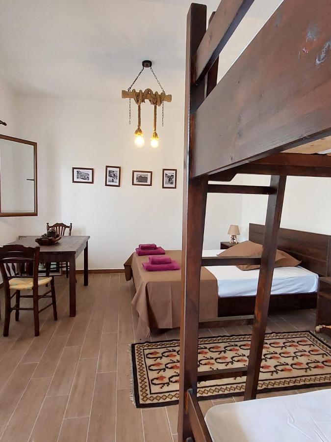 Guest House Gorani Berat Eksteriør billede