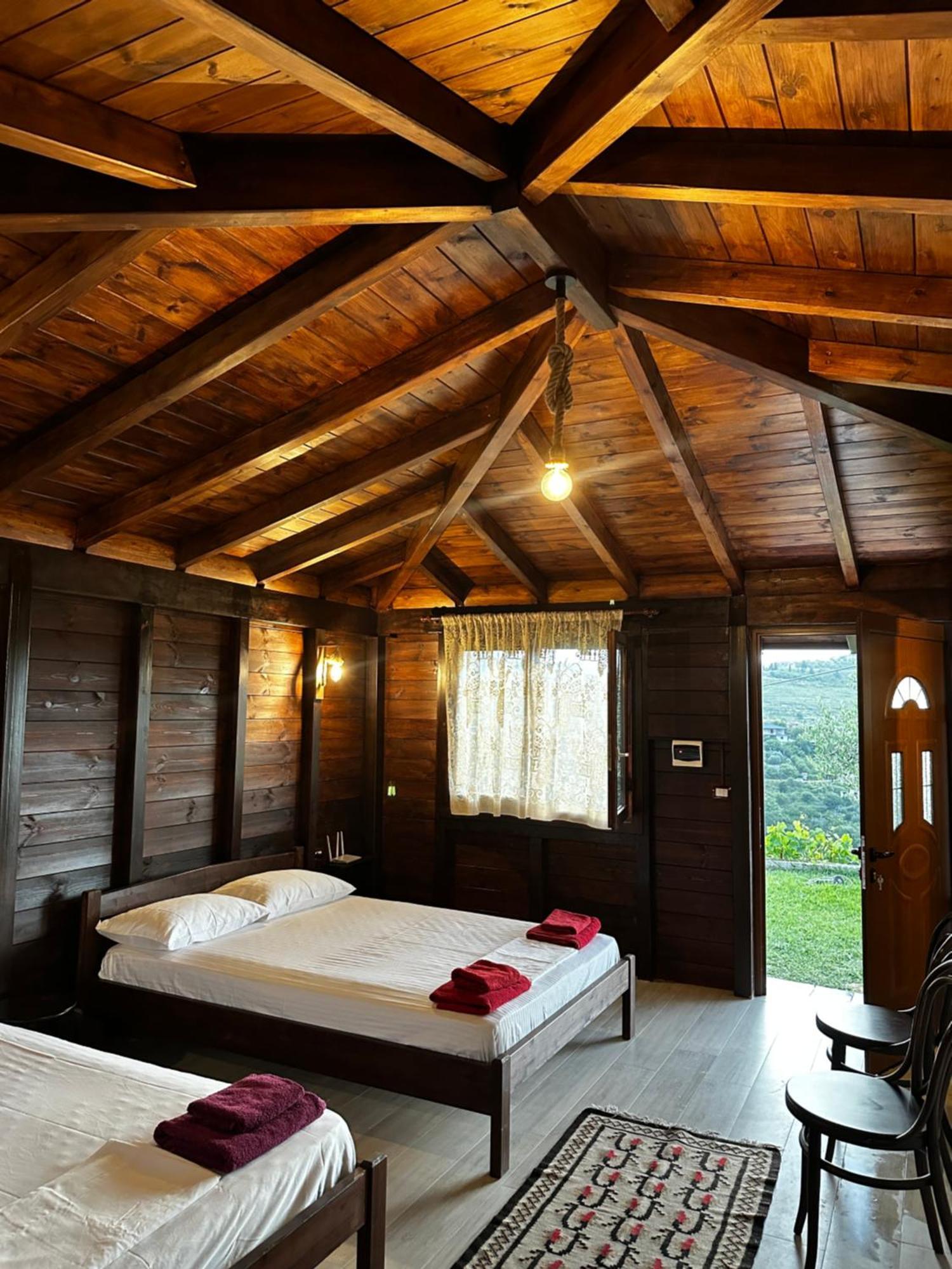 Guest House Gorani Berat Eksteriør billede